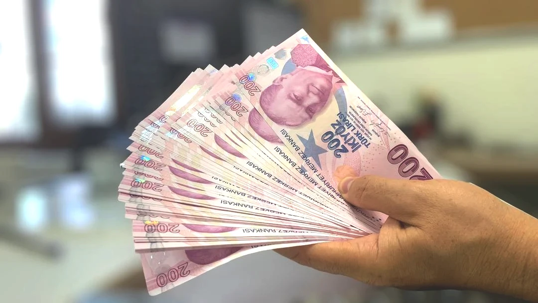 Emekli promosyon arttı! 32 bin TL veriyorlar, zamla beraber... Banka 2025 güncel promosyon ödemeleri 3