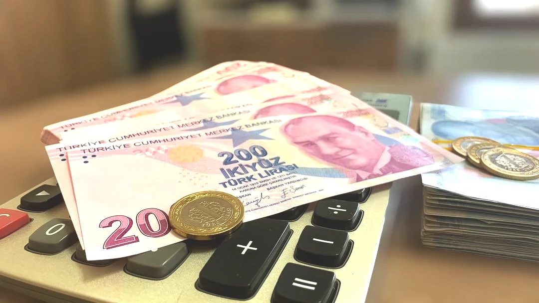 Emekli promosyon arttı! 32 bin TL veriyorlar, zamla beraber... Banka 2025 güncel promosyon ödemeleri 4